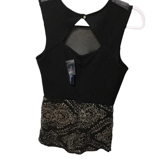 One Clothing Brand Romper Small sequins sleeveless NWT - Picture 3 of 9